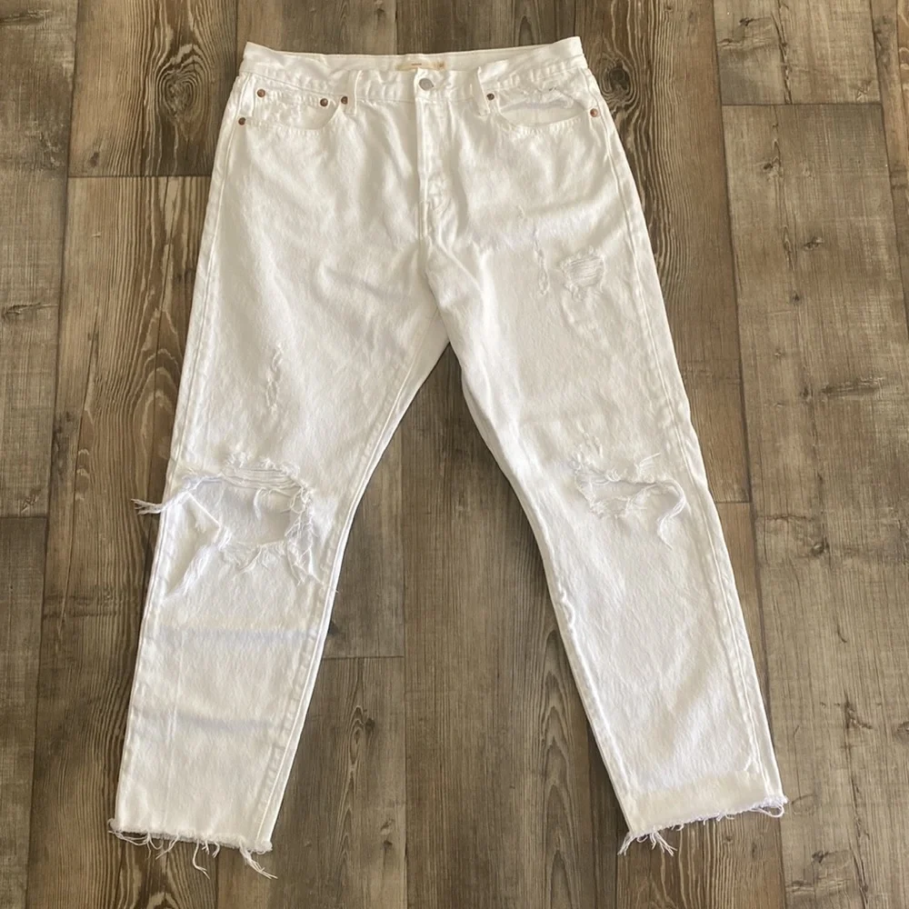 Levi's 501 Wedgie Straight Distressed White Jeans Sz 32 - Picture 2 of 14